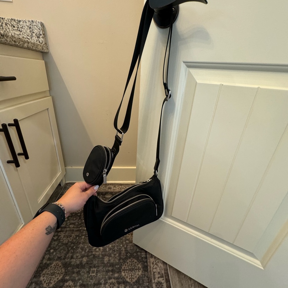 Lululemon crossbody bag